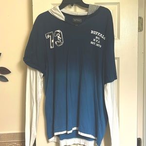 Mens casual long sleeve t-shirt.